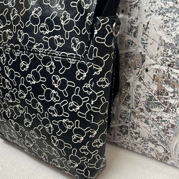 Kidrobot Bag - Picture 4 of 12